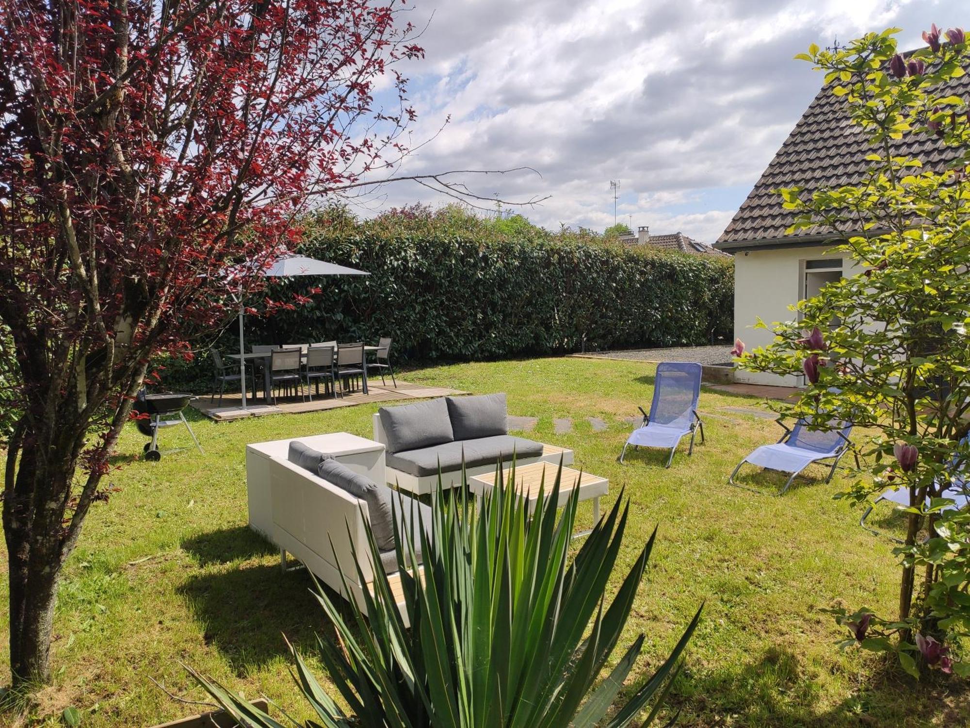 Maison Avec Jardin - 10 Pers - Proche Paris Disney & Golf - Ideal Pro & Familles Lesigny  Exterior photo